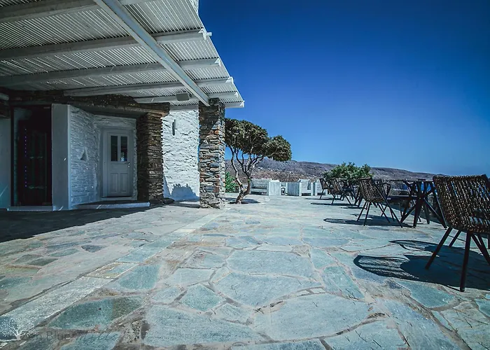 Couette-café Zen Blue Mills Koundouros