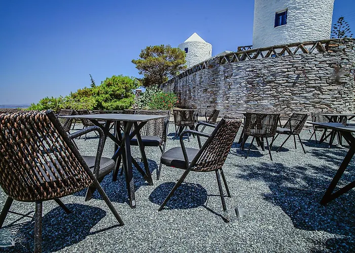 Couette-café Zen Blue Mills Koundouros