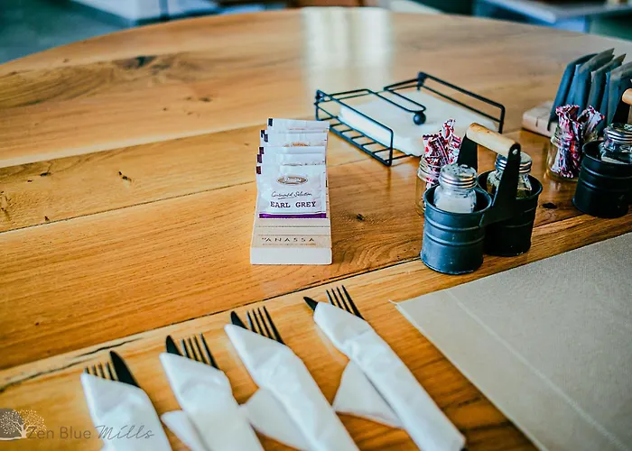 Couette-café Zen Blue Mills *