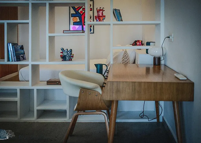 Zen Blue Mills Koundouros